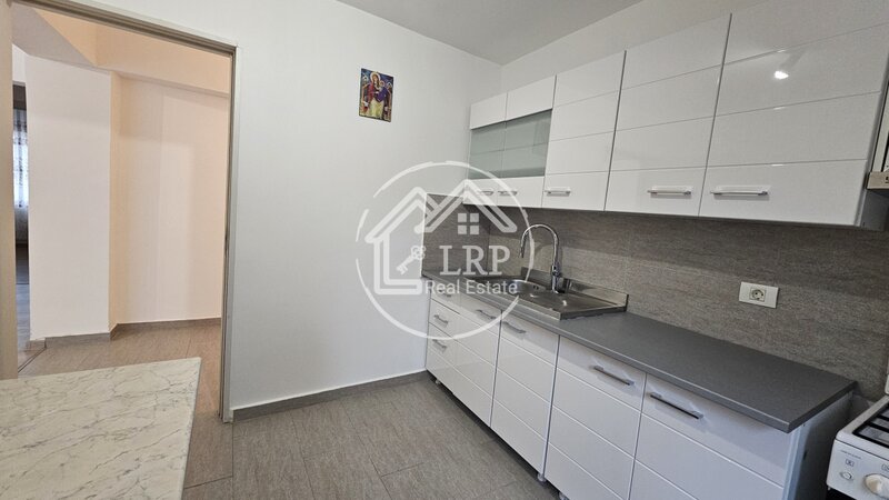 Rahova - Slt. Popa 2 Camere 57mp  Centrala Proprie  Bloc 1988